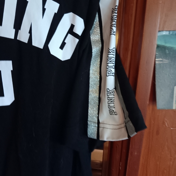 VS Pink NWOT htf "Ghosting You" bling ✨️ fun t-shirt. L - Picture 9 of 10